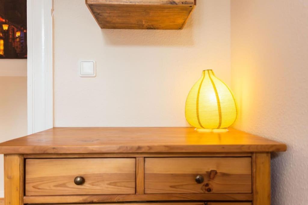 Zentrale Altbauwohnung Im Helmholtzkiez เบอร์ลิน ภายนอก รูปภาพ